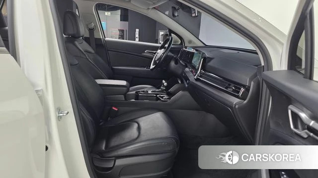 Kia Sportage 5th Generation 2022 Белый из Кореи, фото 2