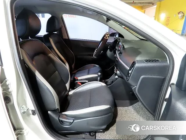 Kia All New Morning (JA) 2018 Жемчужный цвет из Кореи, фото 2