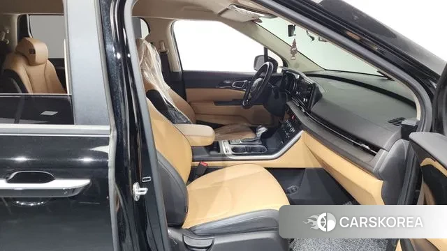 Kia Carnival 4th generation 2022 Черный из Кореи, фото 2