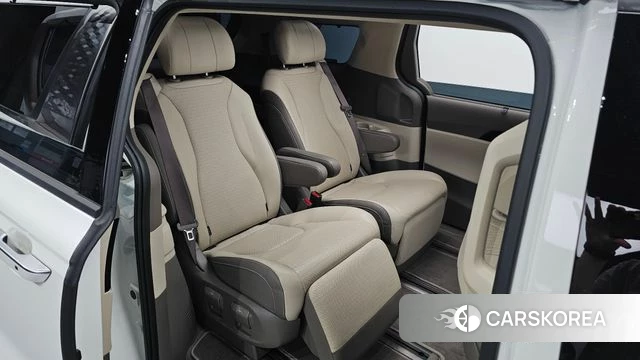 Kia Carnival 4th generation 2023 Белый из Кореи, фото 2