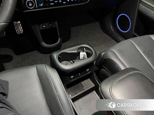 Hyundai Ionic 5 2021 Серебристо-серый из Кореи, фото 2