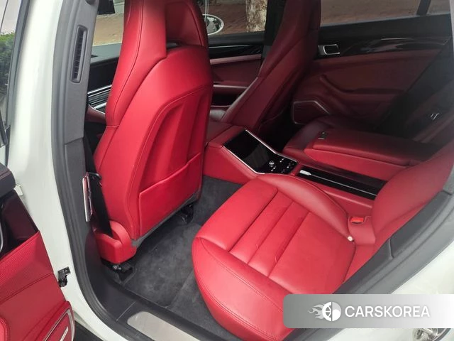 Porsche Panamera (971) 2018 Белый из Кореи, фото 2