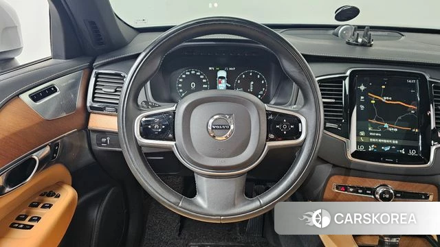 Volvo XC90 second Generation 2019 Белый из Кореи, фото 2