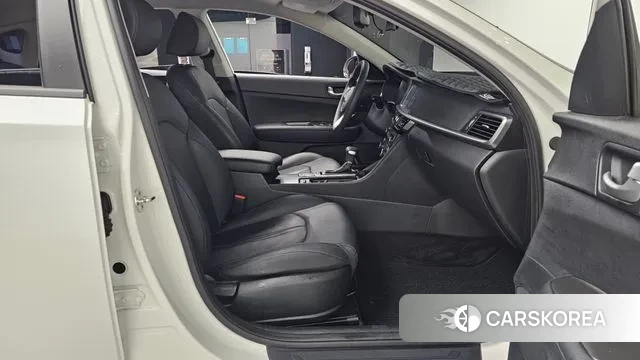 Kia The New K5 2nd generation 2019 Белый из Кореи, фото 2