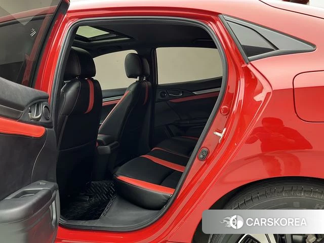 Honda Civic 2021 Красный из Китая, фото 2