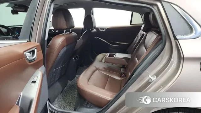 Hyundai The New Ionic Hybrid 2019 Песочный из Кореи, фото 2