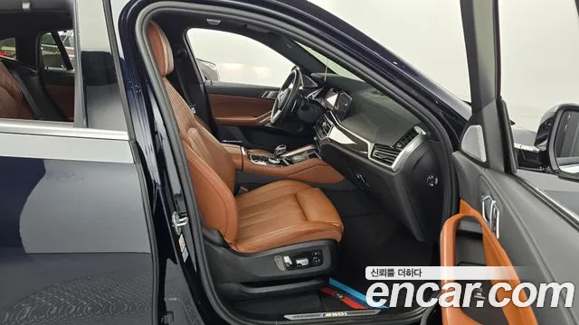 BMW X6 (G06) 2021 Черный из Кореи, фото 2