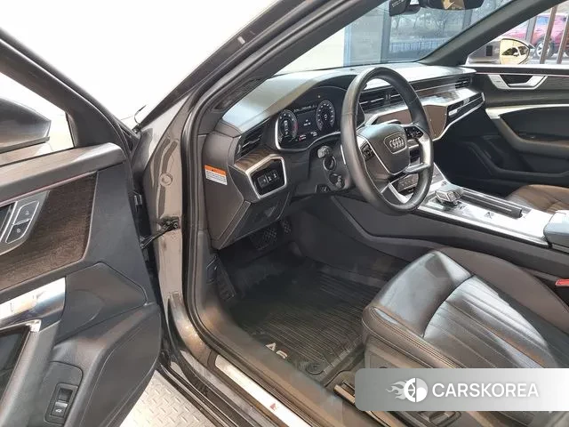 Audi A6 (C8) 2023 Серый из Кореи, фото 2