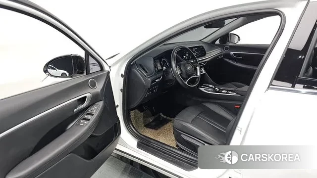 Hyundai Sonata (DN8) 2021 Белый из Кореи, фото 2