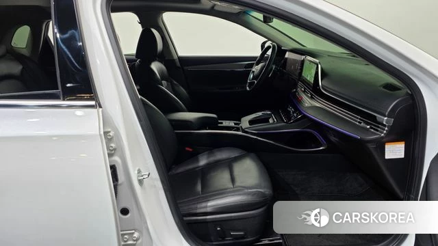 Hyundai The New Grandeur IG Hybrid 2022 Белый из Кореи, фото 2