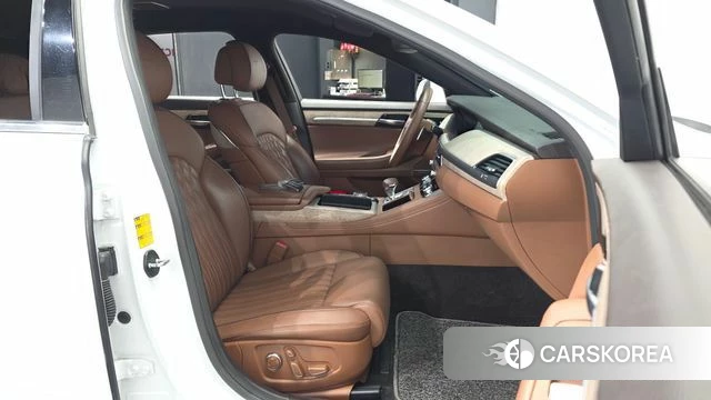 Genesis G90 2021 Белый из Кореи, фото 2