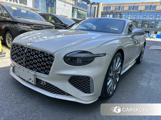 Bentley Continental 2024 Белый из Китая, фото 2
