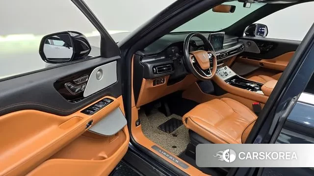 Lincoln Aviator 2nd generation id 2905105 из Кореи 2