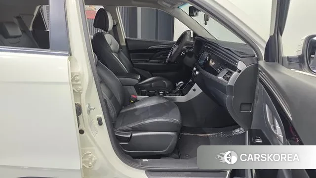 Ssangyong Beautiful Korando 2020 Белый из Кореи, фото 2