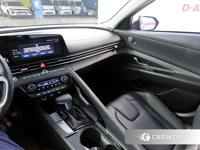 Hyundai Avante Hybrid (CN7) 2021 Серый из Кореи, фото 2