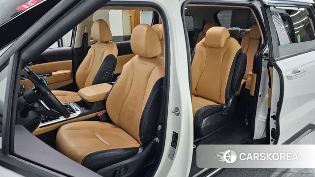 Kia Carnival 4th generation 2023 Белый из Кореи, фото 2