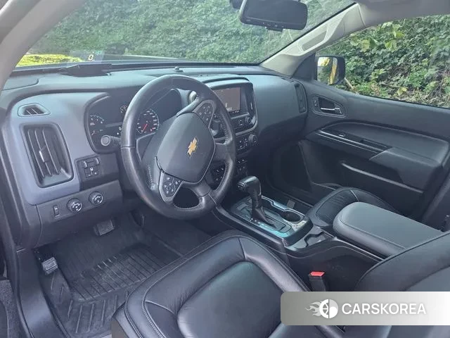 Chevrolet (GM Daewoo) Real New Colorado 2021 Черный из Кореи, фото 2