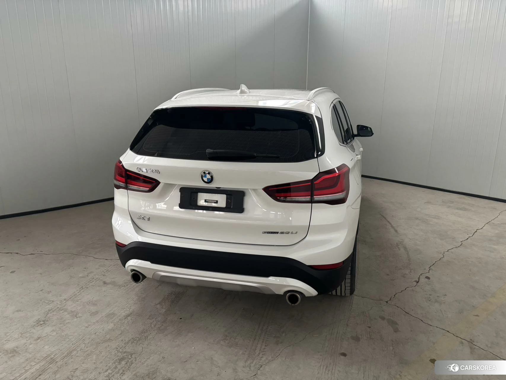 BMW X1 2021 Белый из Китая, фото 2