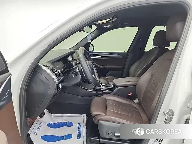 BMW X3 (G01) 2022 Белый из Кореи, фото 2