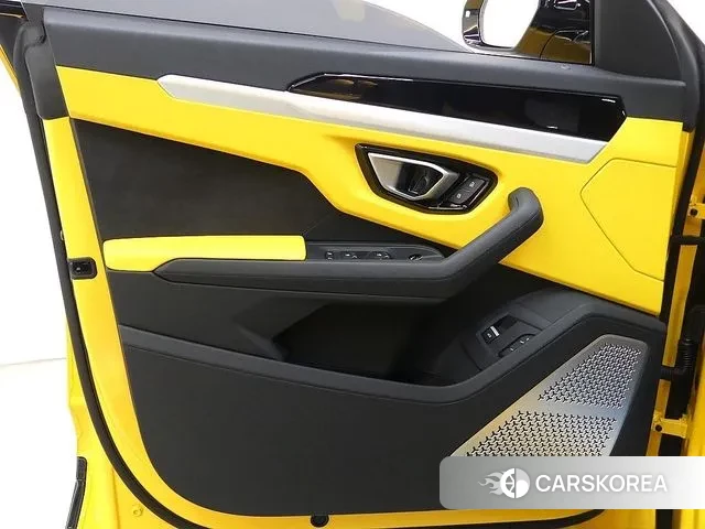 Lamborghini Urus 2022 Желтый из Кореи, фото 2