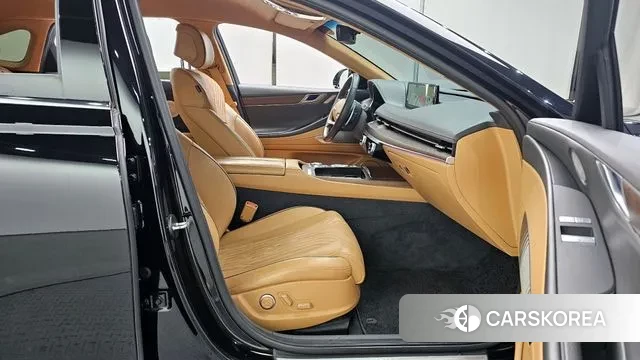 Genesis G80 (RG3) 2022 Черный из Кореи, фото 2