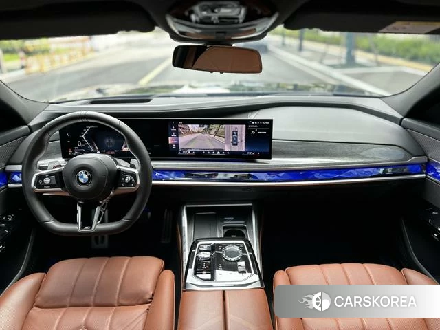 BMW 7 series 2024 Черный из Китая, фото 2