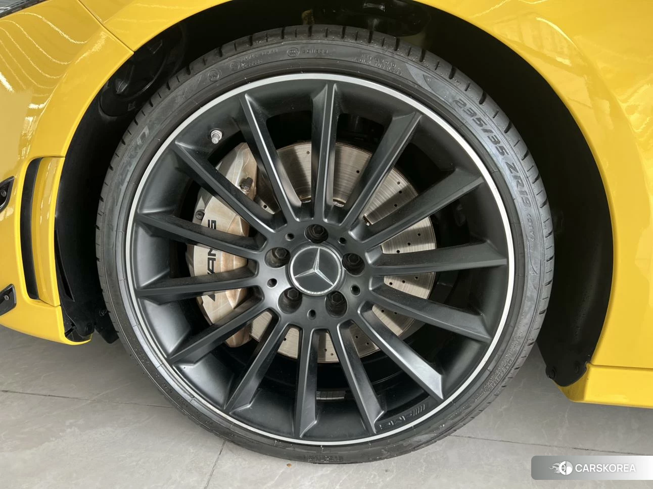 Mercedes-Benz Class A AMG (imported) 2020 Желтый из Китая, фото 2