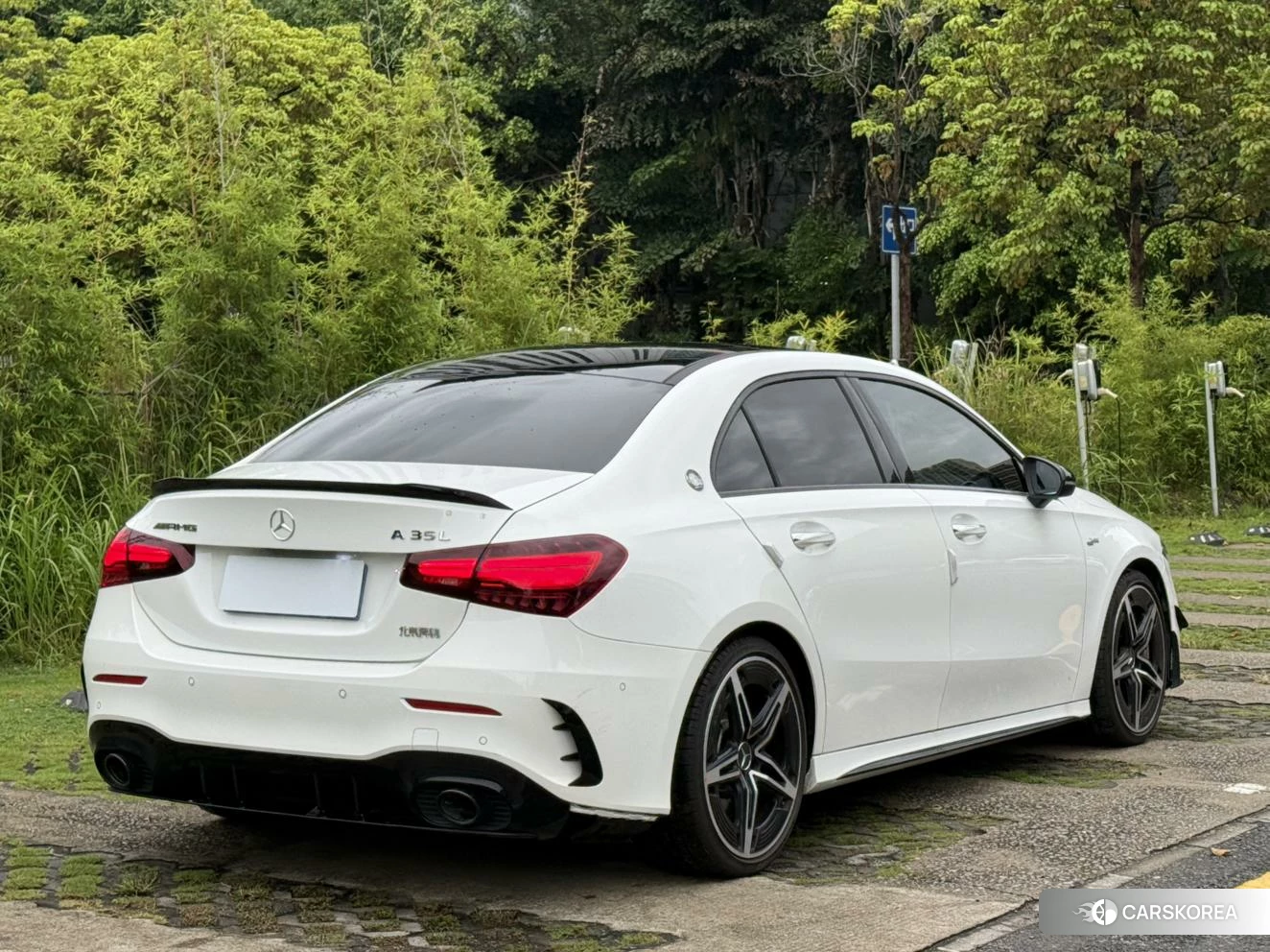 Mercedes-Benz Class A AMG 2024 Белый из Китая, фото 2