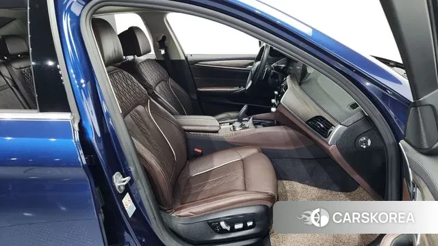 BMW 5 Series (G30) 2020 Синий из Кореи, фото 2