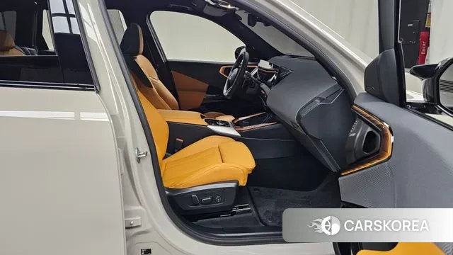 BMW X3 (G45) 2025 Жемчужный цвет из Кореи, фото 2