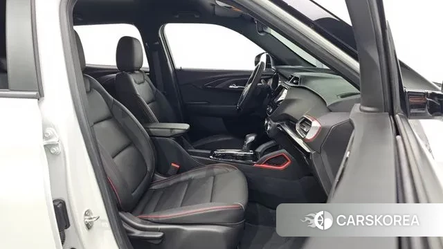 Chevrolet (GM Daewoo) Trailblazer 2022 Белый из Кореи, фото 2