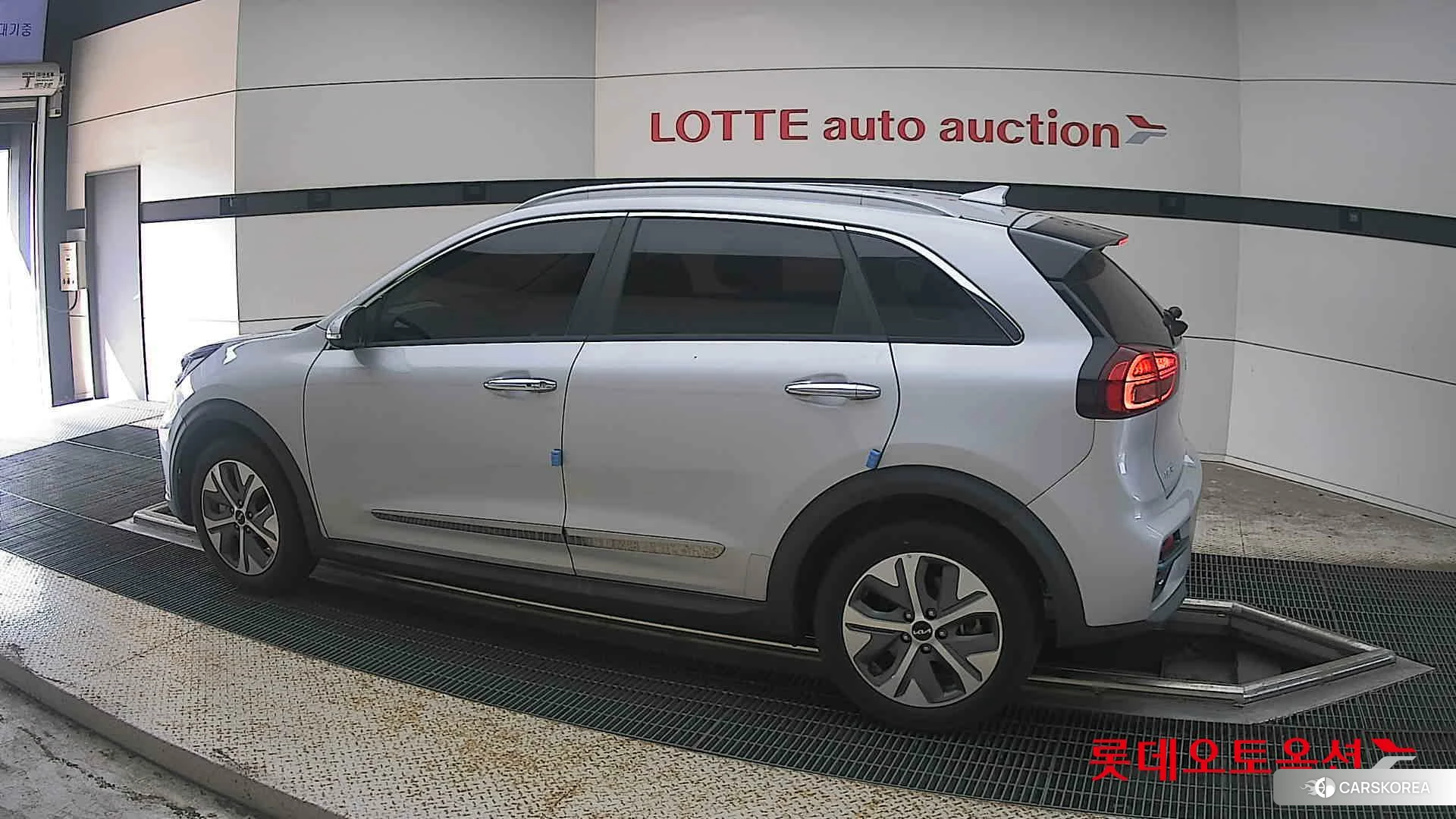 Kia Niro EV 2022 Silky Silver из Кореи, фото 2