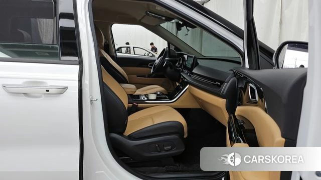 Kia Carnival 4th generation 2021 Белый из Кореи, фото 2