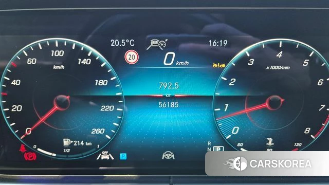 Mercedes-Benz E-Class W213 2022 Белый из Кореи, фото 2