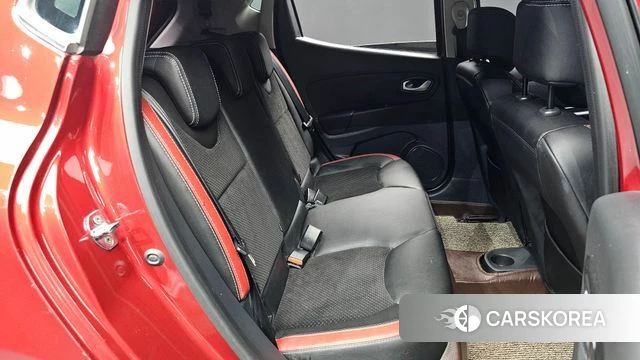 Renault Korea (Samsung) Clio 2018 Красный из Кореи, фото 2