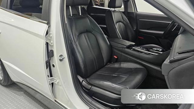 Hyundai Sonata (DN8) 2020 Белый из Кореи, фото 2