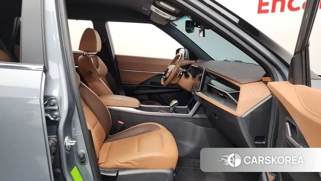 Ssangyong Torres 2022 Светло-серебряный цвет из Кореи, фото 2