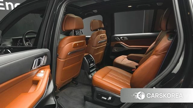 BMW X7 (G07) 2025 Черный из Кореи, фото 2