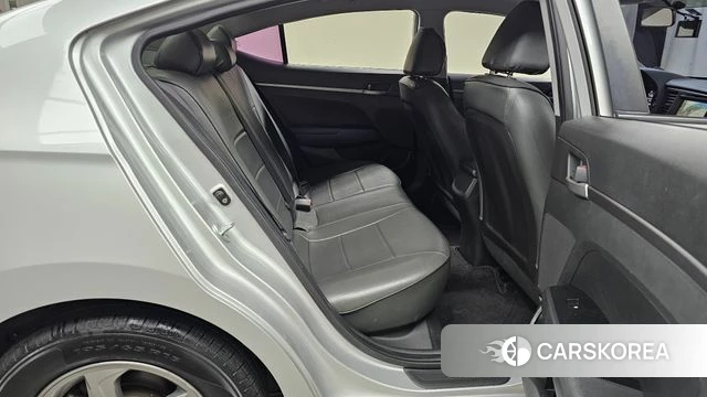 Hyundai Avante AD 2018 Серебряный из Кореи, фото 2