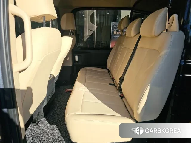 Hyundai Staria 2024 Серый из Кореи, фото 2