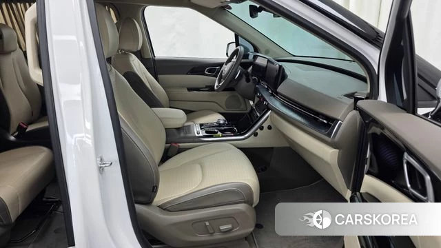 Kia Carnival 4th generation 2021 Белый из Кореи, фото 2