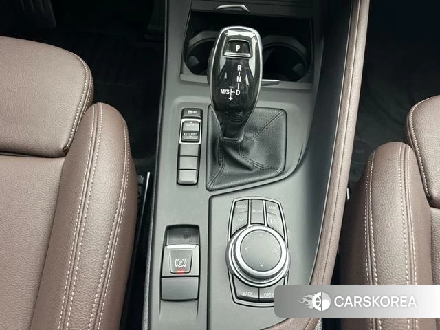 BMW X1 2021 Белый из Китая, фото 2