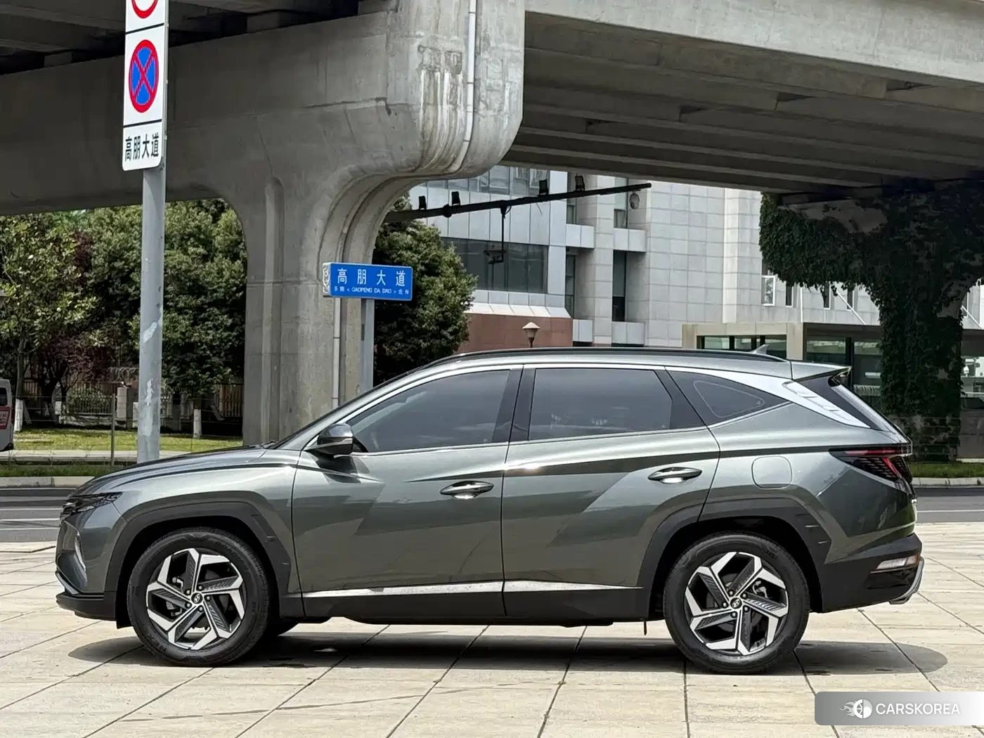 Hyundai Tucson 2022 Зеленый из Китая, фото 2