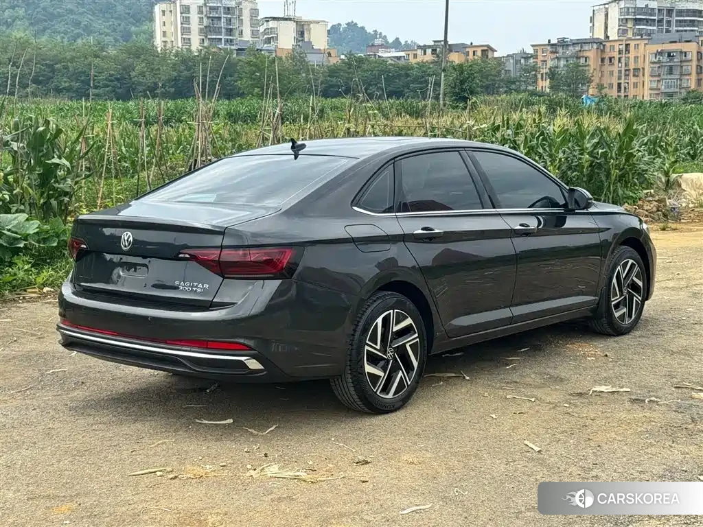 Volkswagen Sagitar 2026 Silver/gray из Китая, фото 2