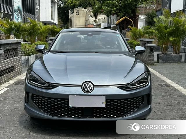 Volkswagen Lingdu 2023 Синий из Китая, фото 2