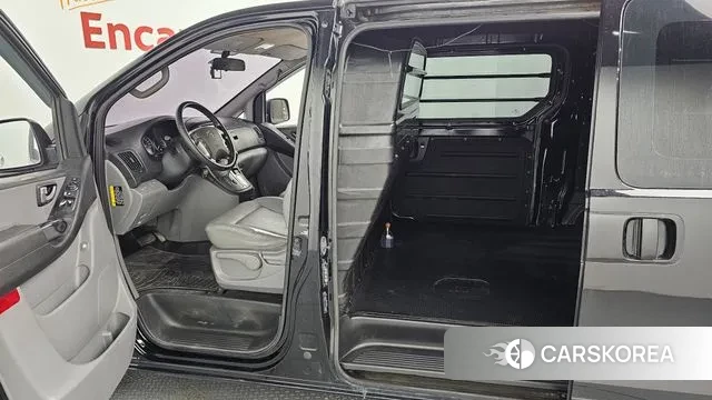 Hyundai The New Grand Starex 2018 Черный из Кореи, фото 2