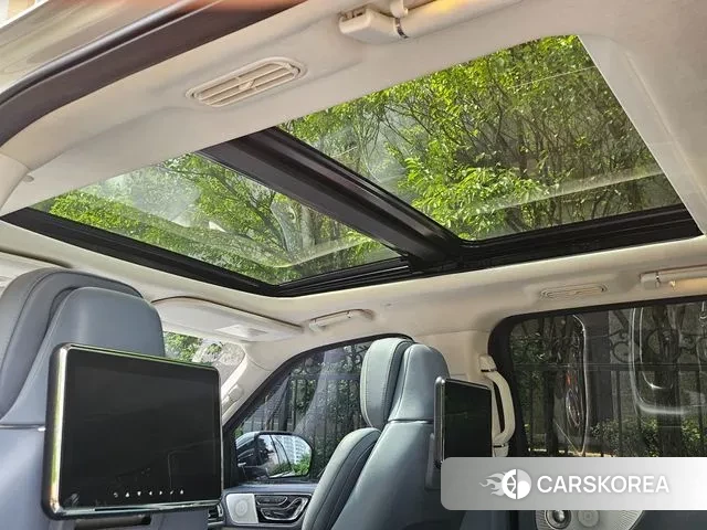 Lincoln Navigator 4th generation 2019 Белый из Кореи, фото 2