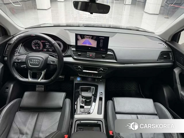 Audi Q5L 2022 Черный из Китая, фото 2