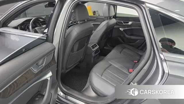 Audi A6 (C8) 2022 Серый из Кореи, фото 2