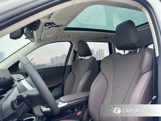 BMW X1 2023 Белый из Китая, фото 2